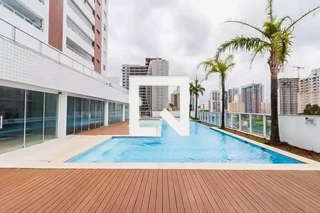 Apartamento à venda com 140m², 3 quartos e 2 vagas Apartamento à venda com 140m², 3 quartos e 2 vagasÁrea comum - Piscina