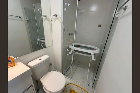Apartamento à venda com 69m², 2 quartos e 2 vagasBanheiro da Suíte 1