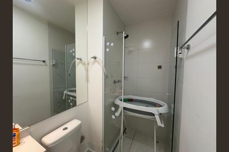 Apartamento à venda com 69m², 2 quartos e 2 vagasBanheiro da Suíte 1