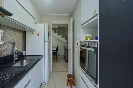Casa à venda com 88m², 3 quartos e 2 vagasCozinha