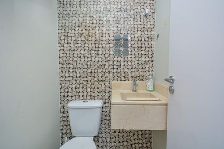 Casa à venda com 88m², 3 quartos e 2 vagasLavabo