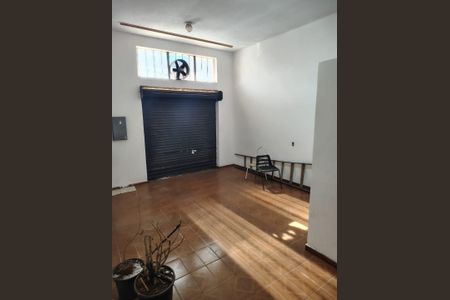 Casa à venda com 261m², 3 quartos e 1 vaga