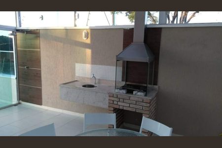 Casa à venda com 3 quartos, 220m² em Jardim Pacaembu, Jundiaí