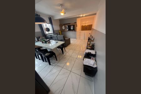 Casa à venda com 2 quartos, 135m² em Jardim Marambaia II, Jundiaí