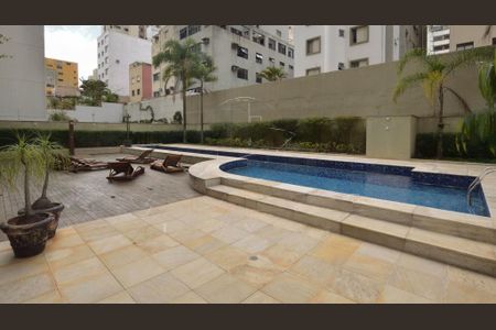 Apartamento à venda com 111m², 2 quartos e 2 vagas