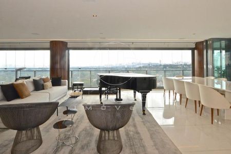 Apartamento à venda com 286m², 3 quartos e 4 vagas