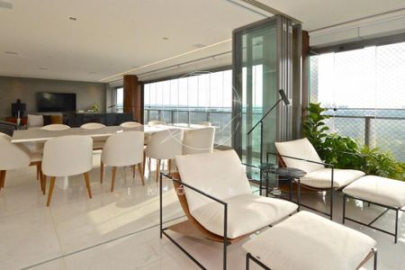 Apartamento à venda com 3 quartos, 286m² em Alto de Pinheiros, São Paulo