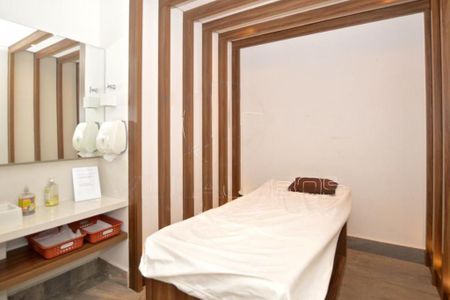 Apartamento à venda com 286m², 3 quartos e 4 vagas