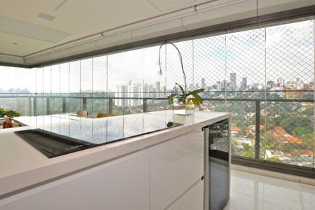 Apartamento à venda com 286m², 3 quartos e 4 vagas