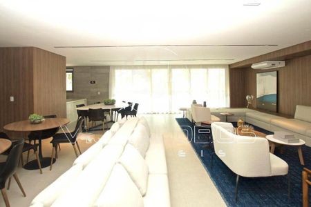 Apartamento à venda com 4 quartos, 203m² em Sumaré, São Paulo