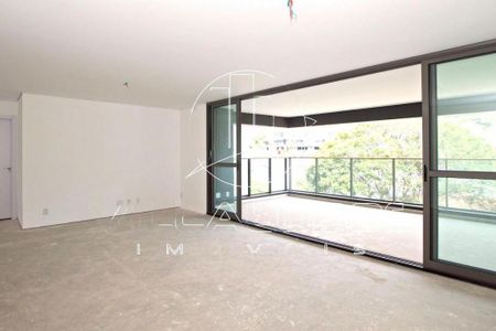 Apartamento à venda com 203m², 4 quartos e 3 vagas