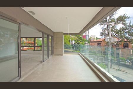 Apartamento à venda com 260m², 3 quartos e 3 vagas