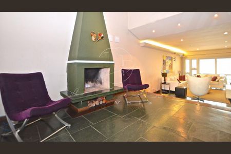 Casa à venda com 403m², 4 quartos e 6 vagas