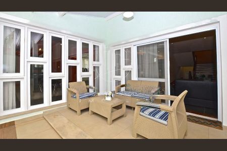 Casa à venda com 403m², 4 quartos e 6 vagas