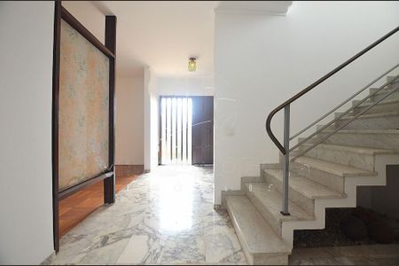 Casa à venda com 478m², 4 quartos e 5 vagas