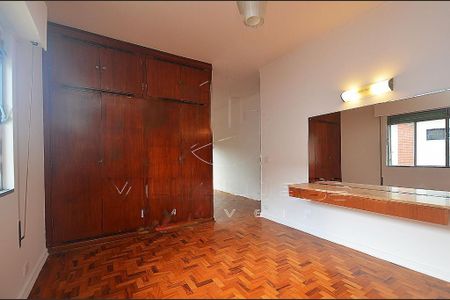 Casa à venda com 478m², 4 quartos e 5 vagas