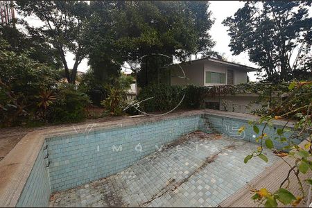 Casa à venda com 478m², 4 quartos e 5 vagas