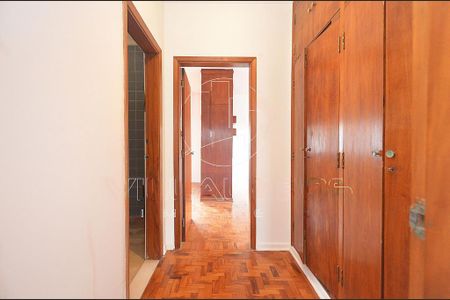 Casa à venda com 478m², 4 quartos e 5 vagas