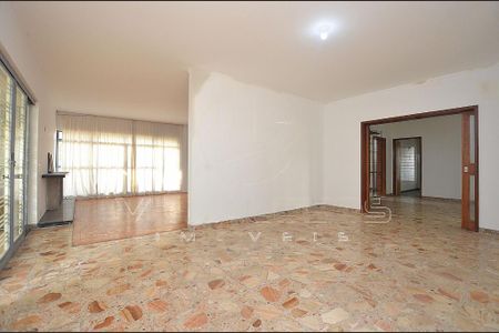 Casa à venda com 478m², 4 quartos e 5 vagas