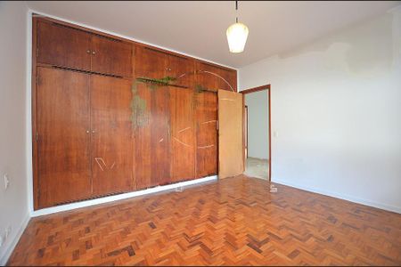 Casa à venda com 478m², 4 quartos e 5 vagas