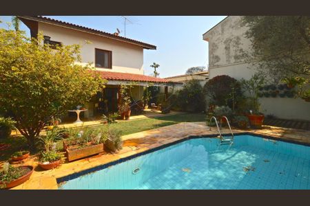 Casa à venda com 400m², 4 quartos e sem vaga