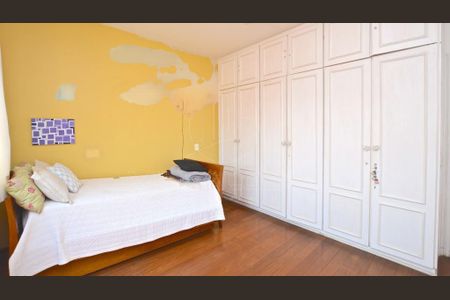 Casa à venda com 400m², 4 quartos e sem vaga