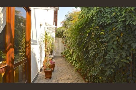 Casa à venda com 400m², 4 quartos e sem vaga