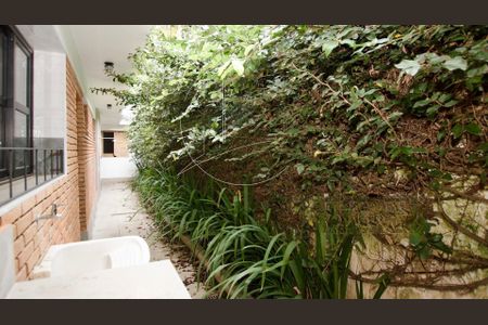 Casa à venda com 215m², 3 quartos e 2 vagas