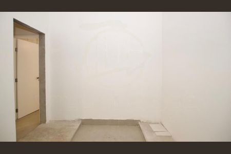 Casa à venda com 215m², 3 quartos e 2 vagas