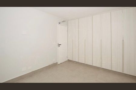 Casa à venda com 215m², 3 quartos e 2 vagas