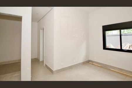 Casa à venda com 215m², 3 quartos e 2 vagas