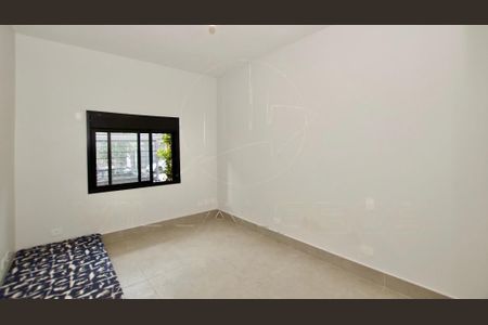 Casa à venda com 215m², 3 quartos e 2 vagas