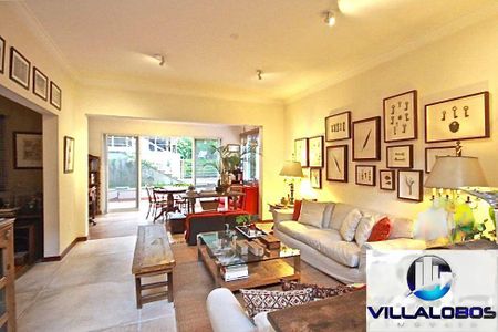 Casa à venda com 4 quartos, 400m² em Boaçava, São Paulo