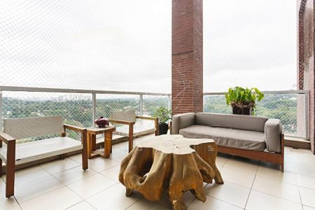 Apartamento à venda com 319m², 4 quartos e 5 vagas