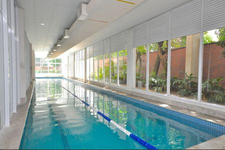 Apartamento à venda com 319m², 4 quartos e 5 vagas