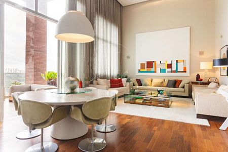 Apartamento à venda com 4 quartos, 319m² em Alto de Pinheiros, São Paulo