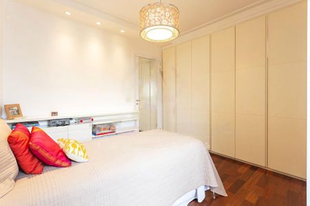 Apartamento à venda com 319m², 4 quartos e 5 vagas