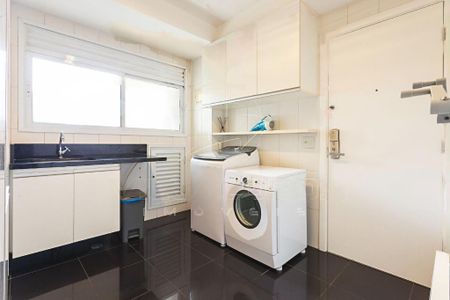 Apartamento à venda com 319m², 4 quartos e 5 vagas