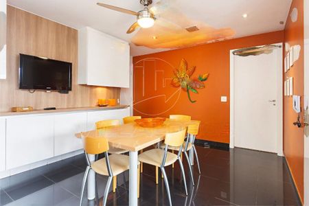 Apartamento à venda com 319m², 4 quartos e 5 vagas