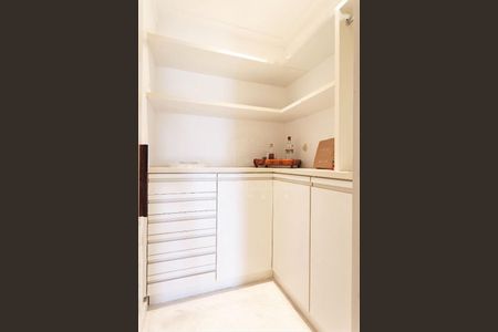 Apartamento à venda com 319m², 4 quartos e 5 vagas