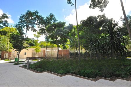 Apartamento à venda com 319m², 4 quartos e 5 vagas