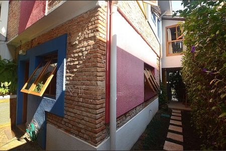 Casa à venda com 191m², 2 quartos e 1 vaga