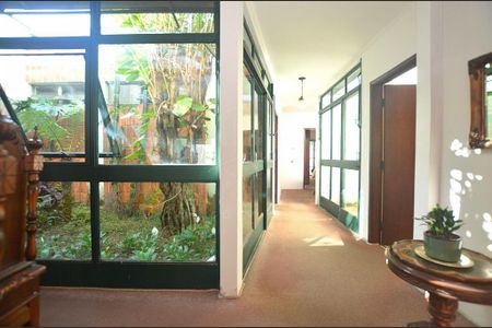 Casa à venda com 250m², 3 quartos e 3 vagas