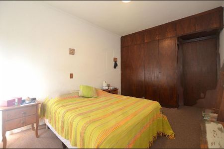 Casa à venda com 250m², 3 quartos e 3 vagas