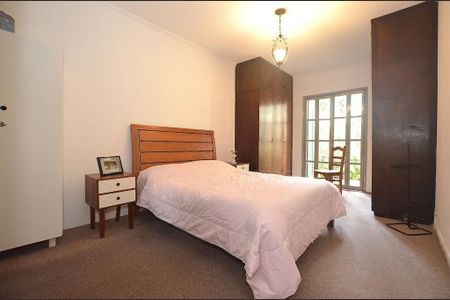 Casa à venda com 250m², 3 quartos e 3 vagas