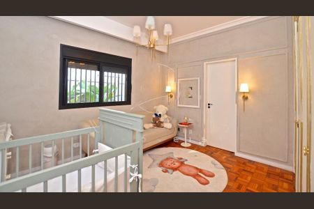 Casa à venda com 276m², 3 quartos e 4 vagas