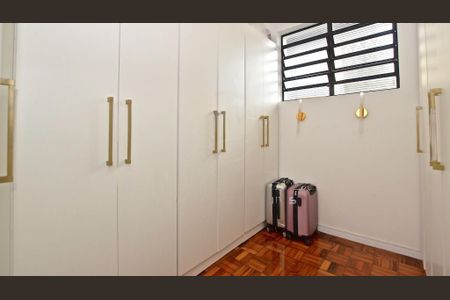 Casa à venda com 276m², 3 quartos e 4 vagas