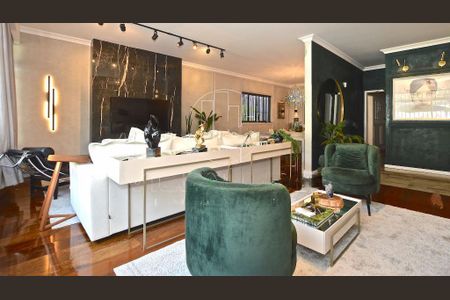 Casa à venda com 276m², 3 quartos e 4 vagas