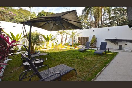 Casa à venda com 276m², 3 quartos e 4 vagas