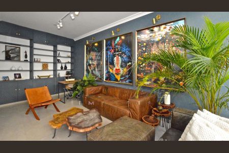 Casa à venda com 276m², 3 quartos e 4 vagas